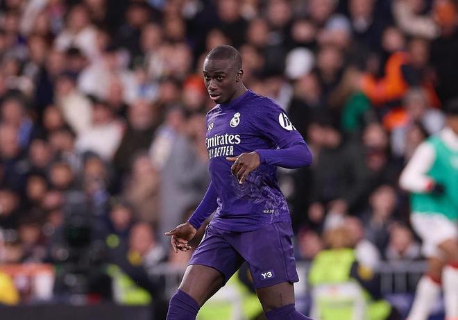 拜仁绝杀波兰,门迪刷新纪录 拜仁绝杀波兰,门迪刷新纪录