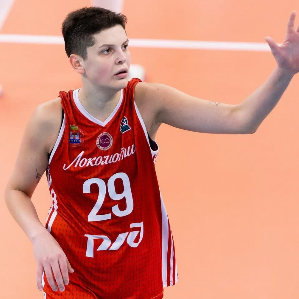 土耳其队破冰而出，冲向金牌