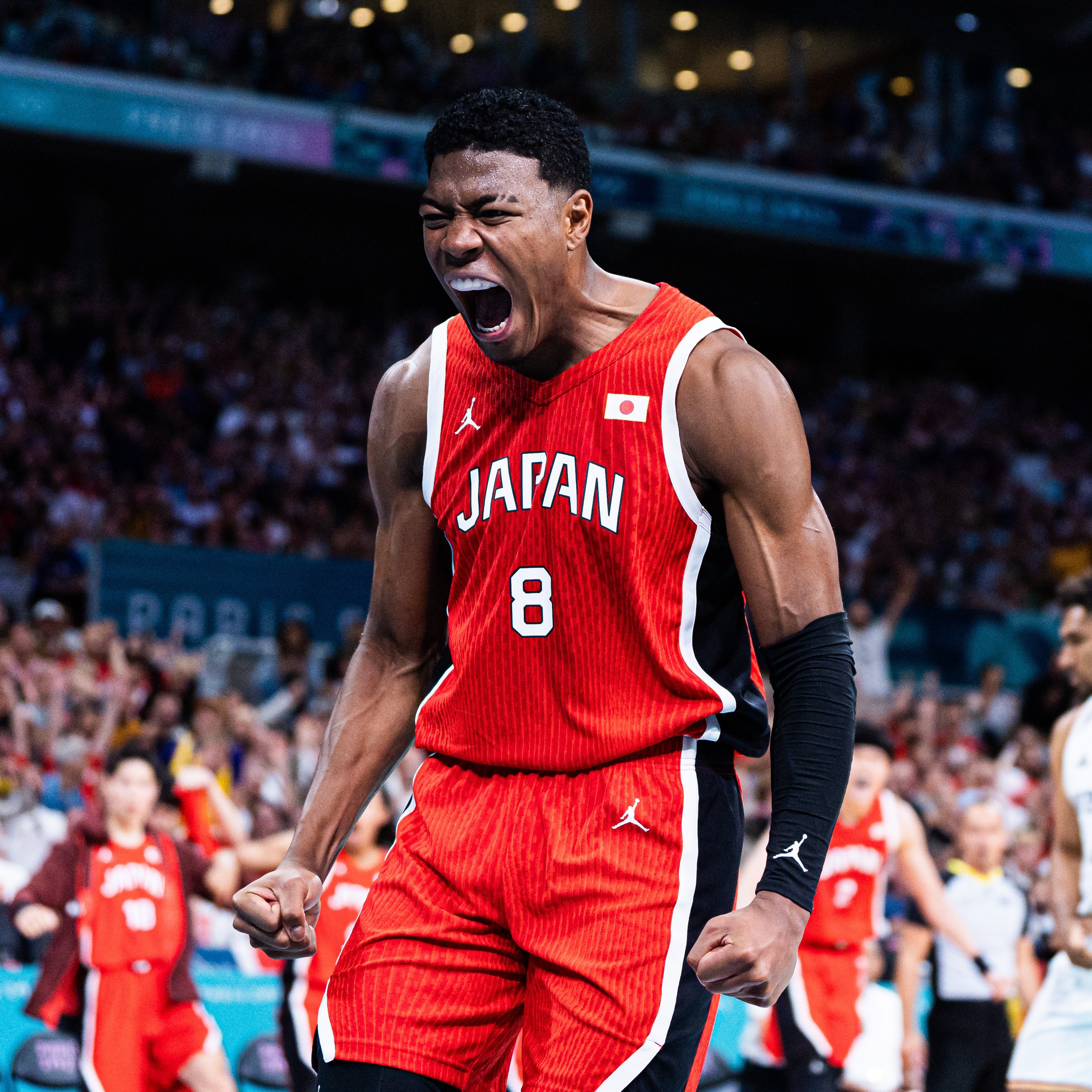 捷克女足挑战德国队，实力对比备受关注