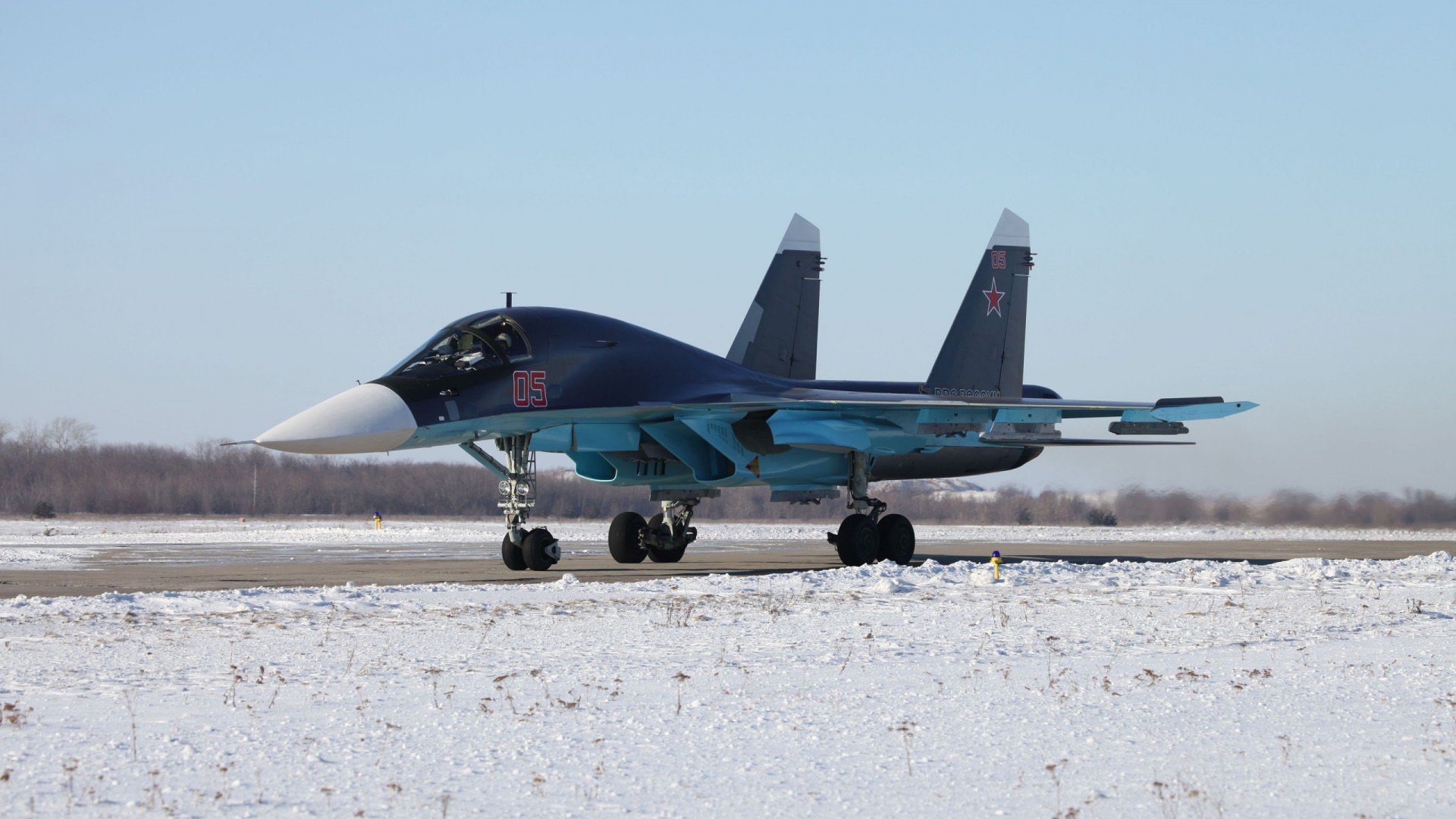 红环之上,绿火、银冰与诺里斯点燃的狂野赛道