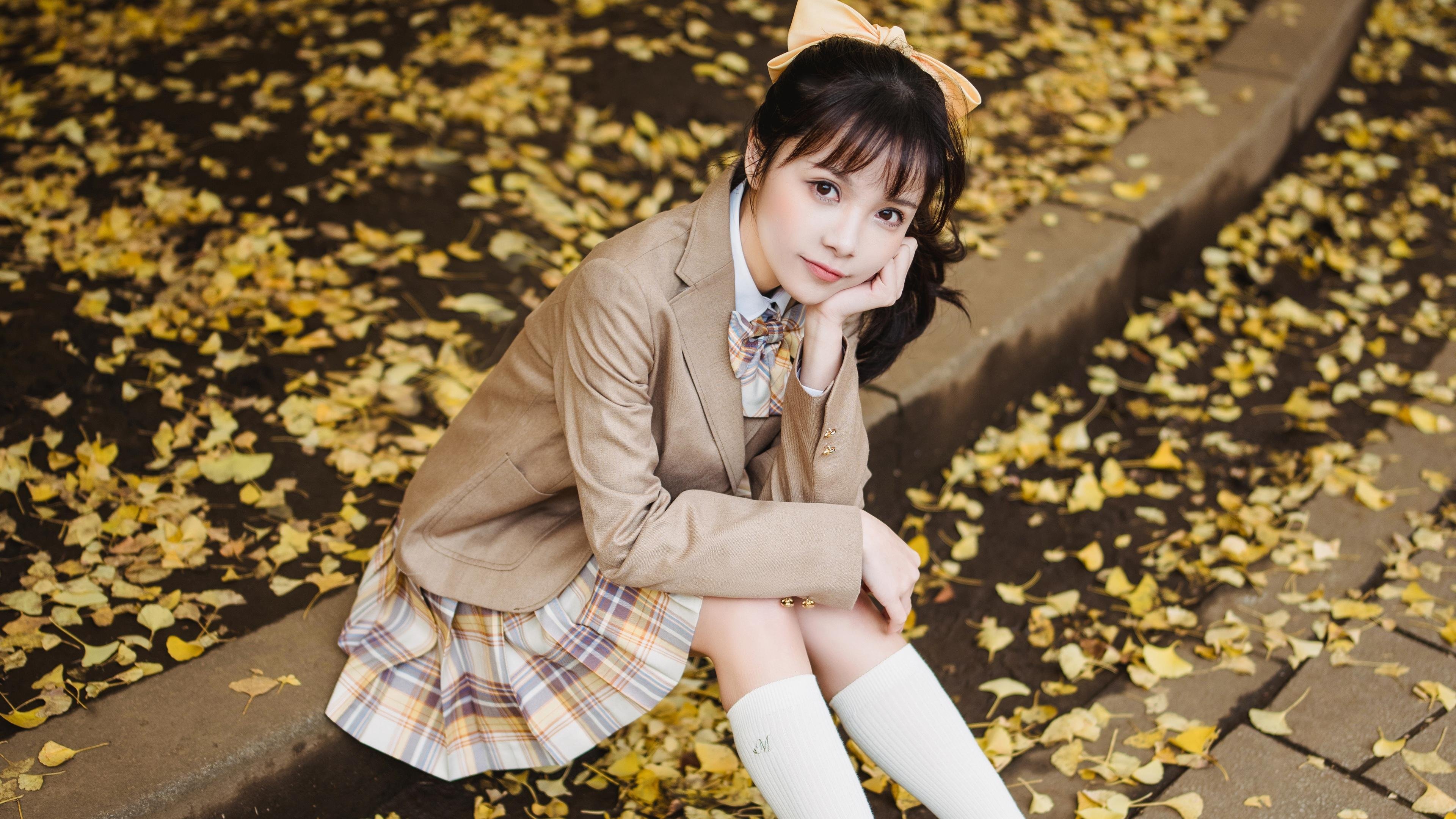 镜像对决，当鹈鹕凝视猛龙，福克斯在谁的战场上成为焦点？