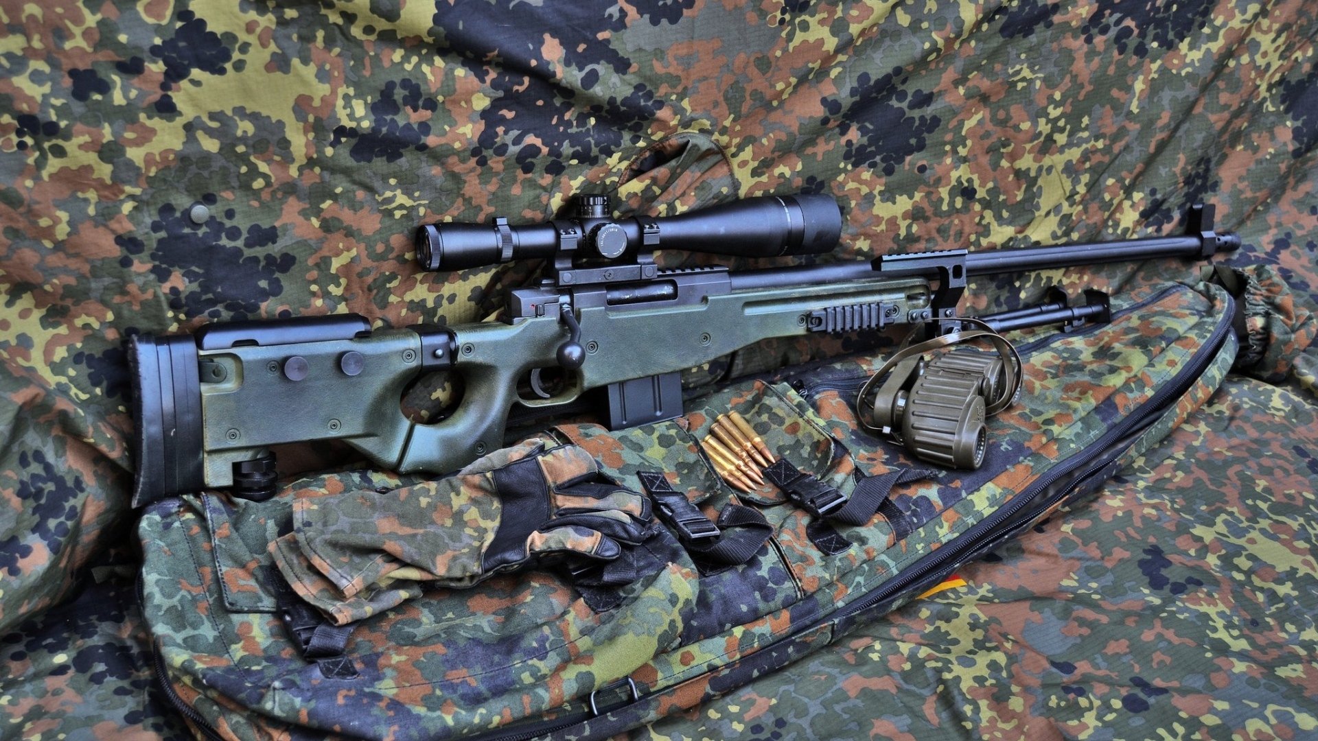 爱游戏在线-红牛之翼遮蔽黄色潜水艇，独行侠的蓝色闪电划破天际